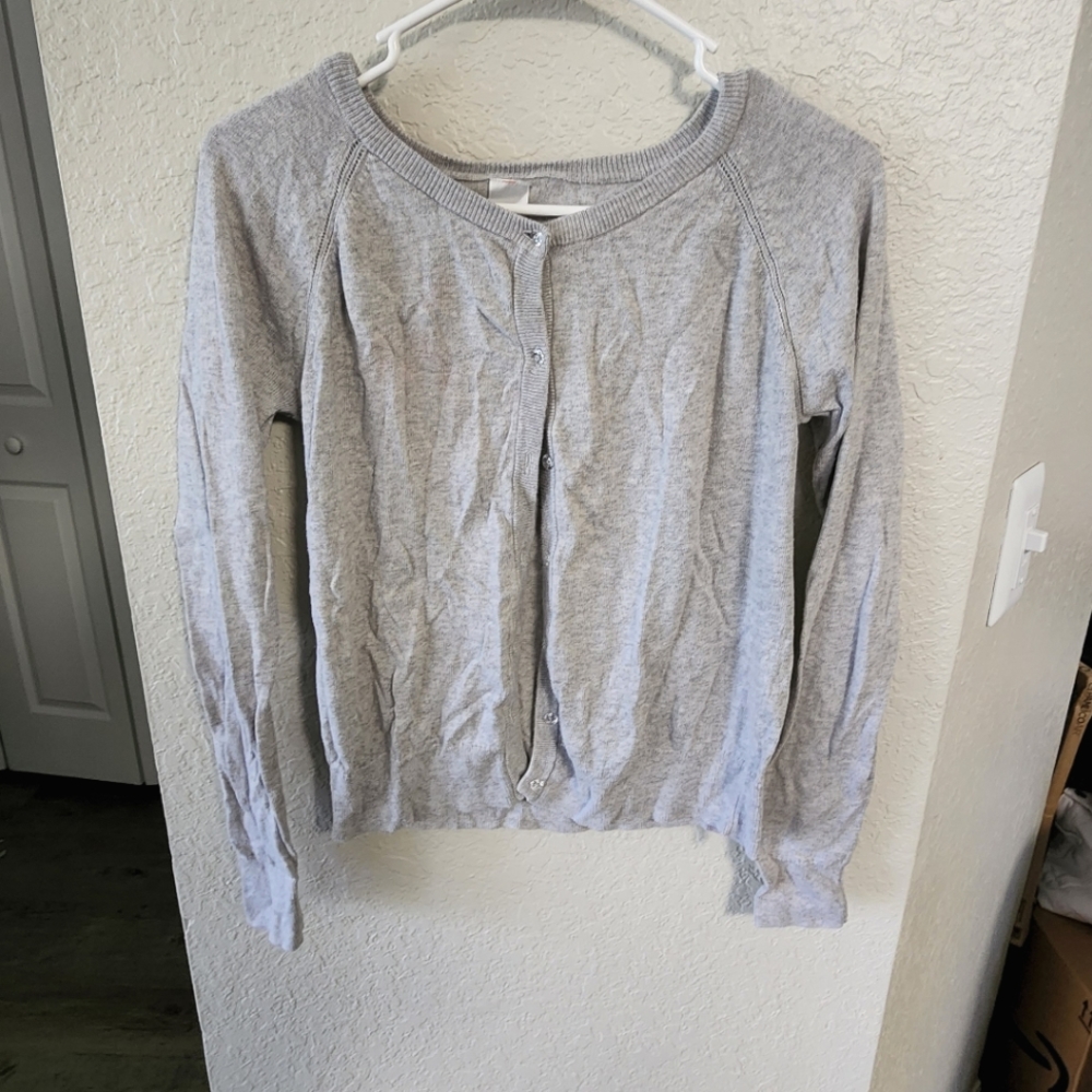 Grey cardigan